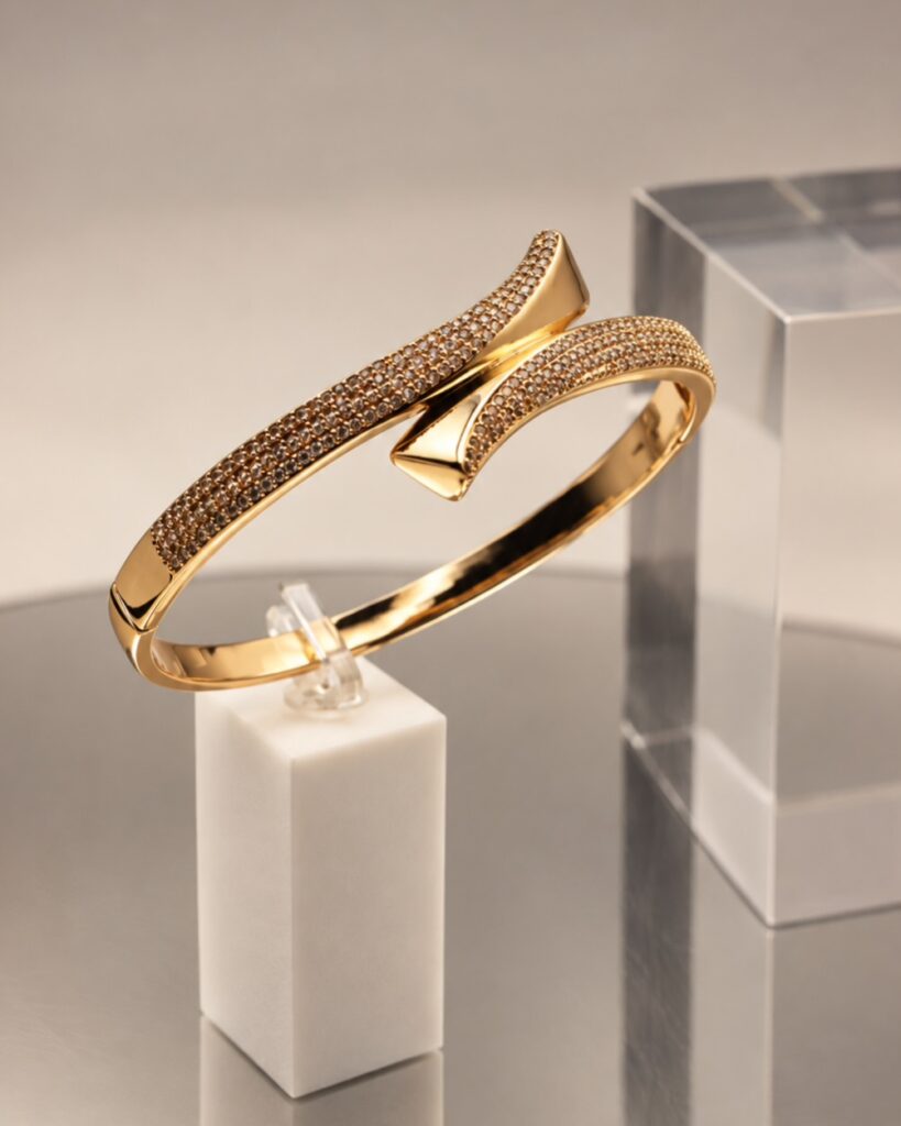 Sculptural Wavy Crossover Bangle