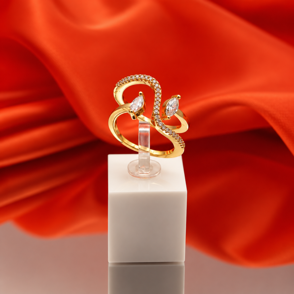 Wavy Zirconia Ring