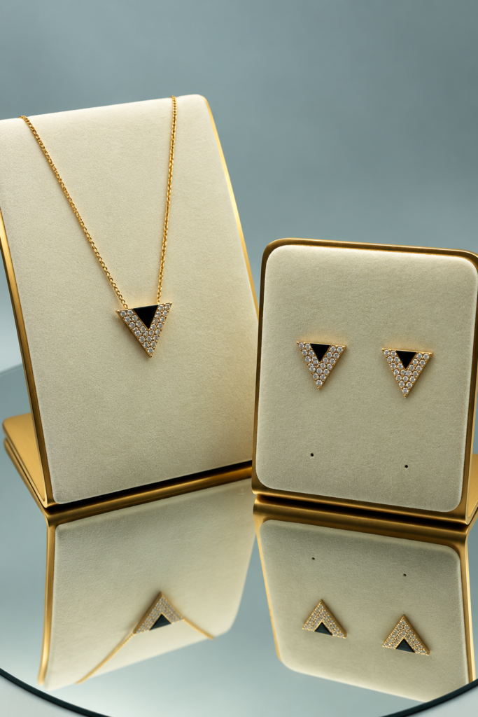 Zirconia Triangle Jewelry Set