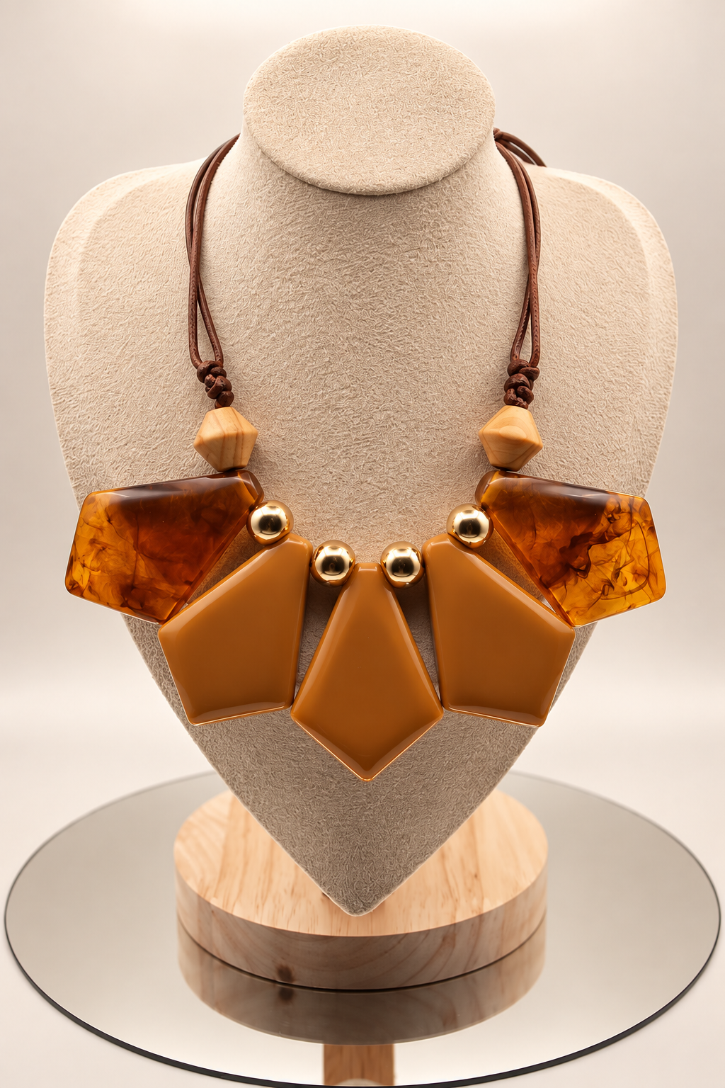Caramelo Statement Necklace
