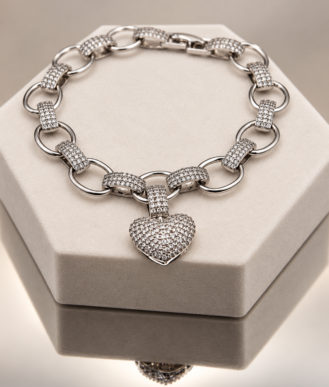 Pavé Heart Link Bracelet